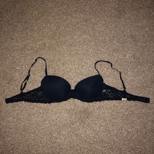 Gilly Hicks 34C navy bra
